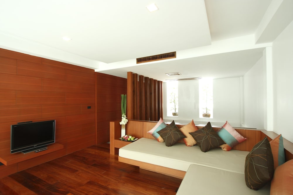Pool Villa With Loft - Free Daily Minibar - Photo 4