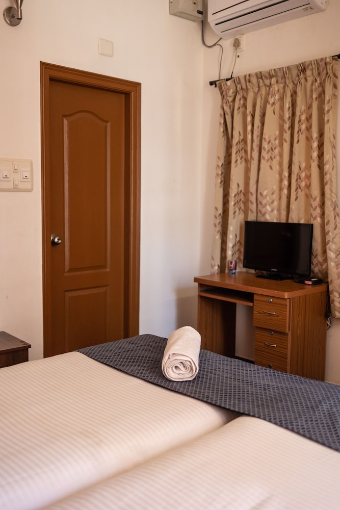 Standard Room - Photo 7