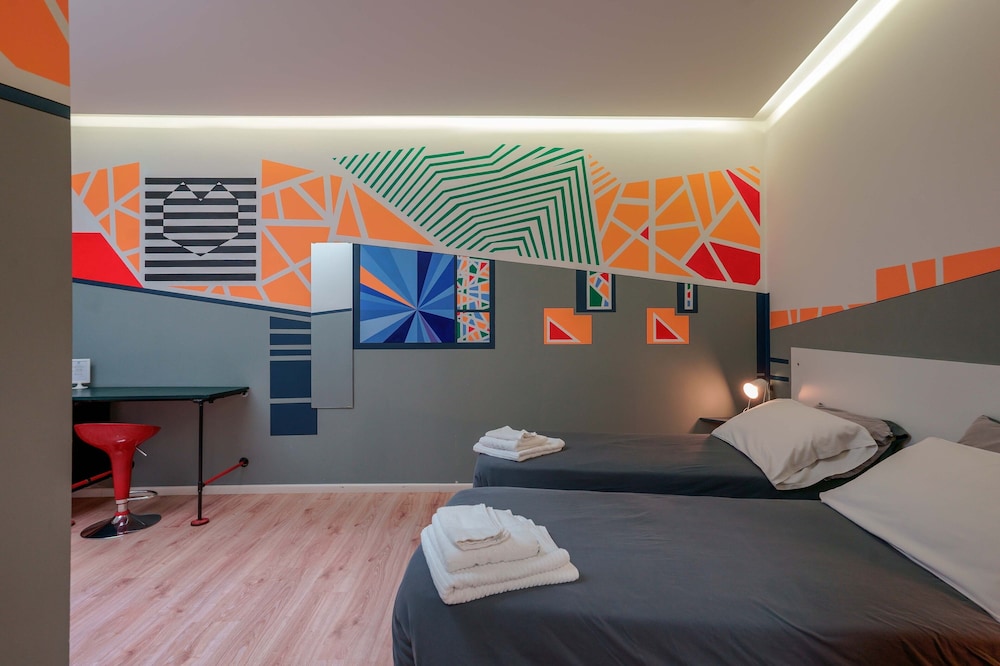 Design Double or Twin Room