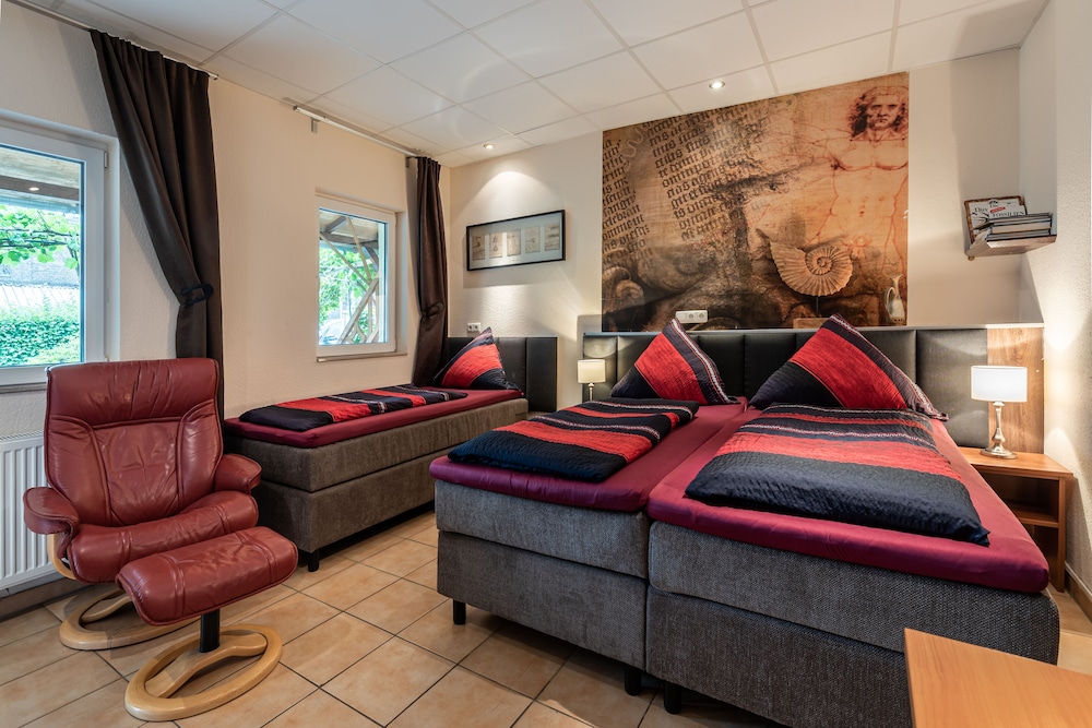 Comfort Triple Room, 3 Twin Beds, Accessible, Garden View photo 1