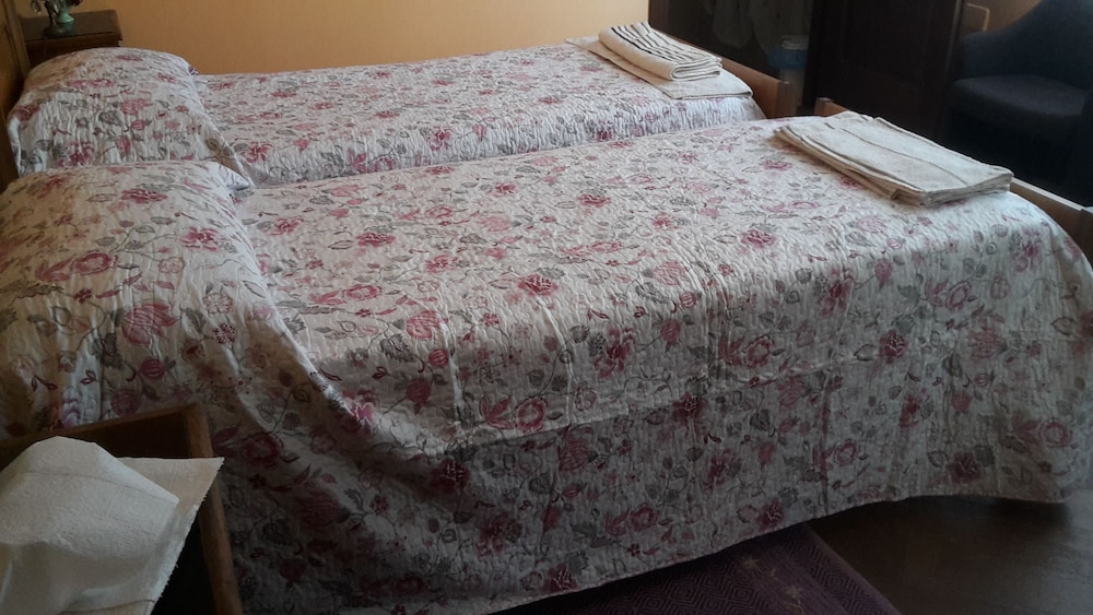Twin Room, Accessible photo 1