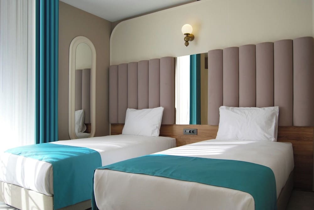 Standard Twin Room, City View photo 1