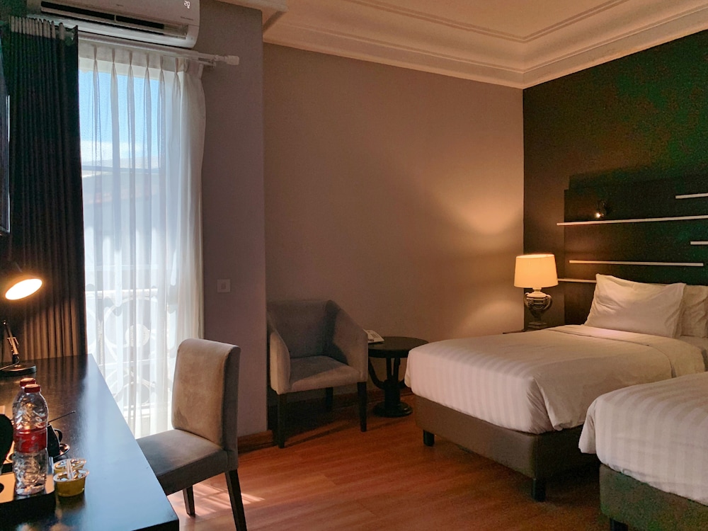 Panoramic Double Or Twin Room