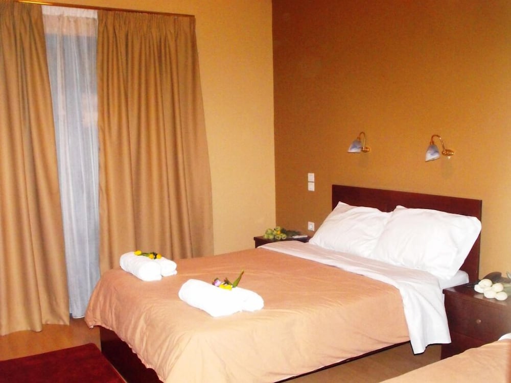 Twin Room, Balcony, City View