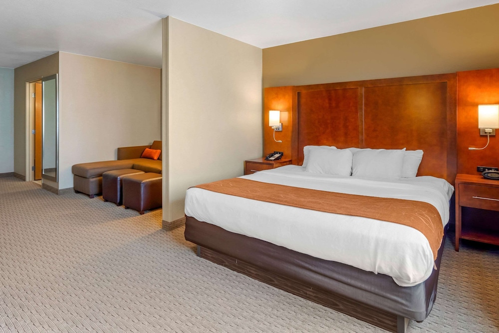 Suite, Multiple Beds, Non Smoking