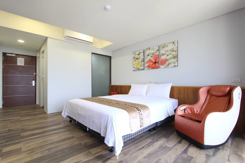 VIP Sea View Honeymoon Double Room photo 3