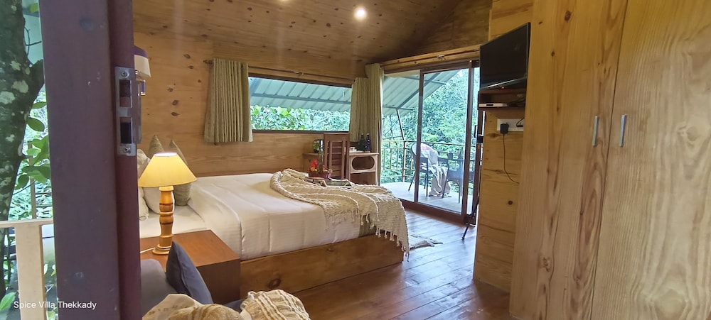 Exclusive Tree House, Garden View photo 3