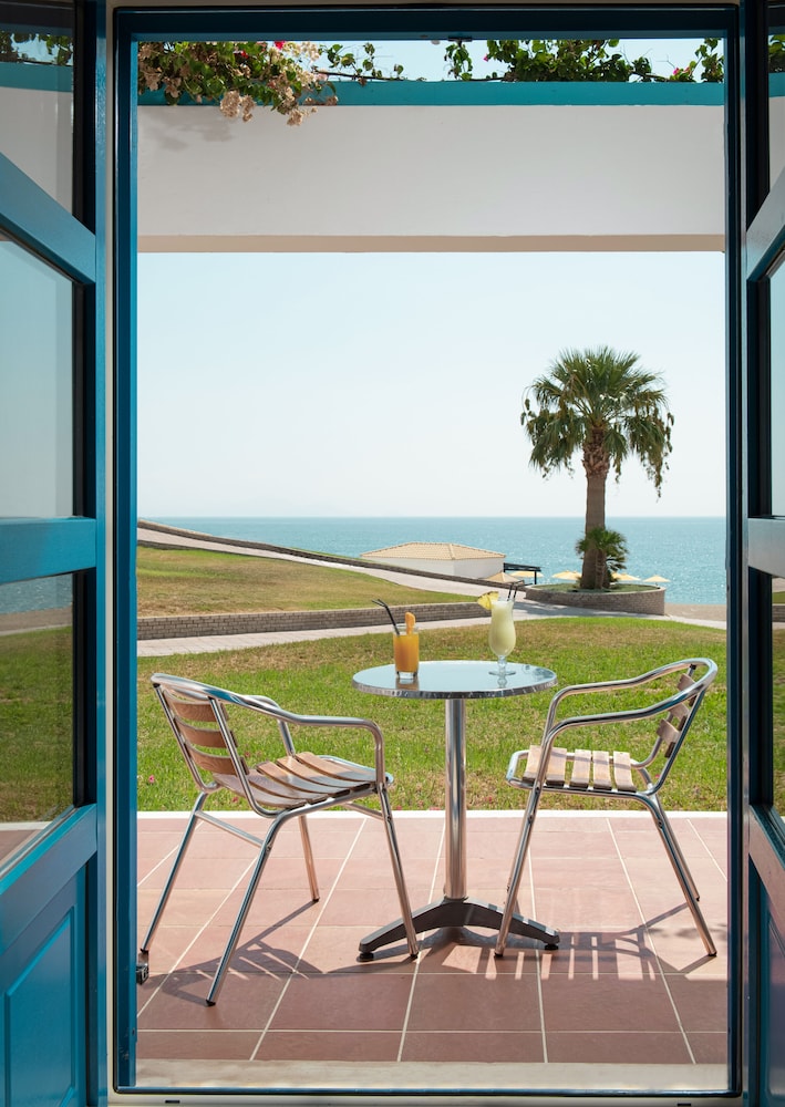 Duplex, Sea View - Photo 5