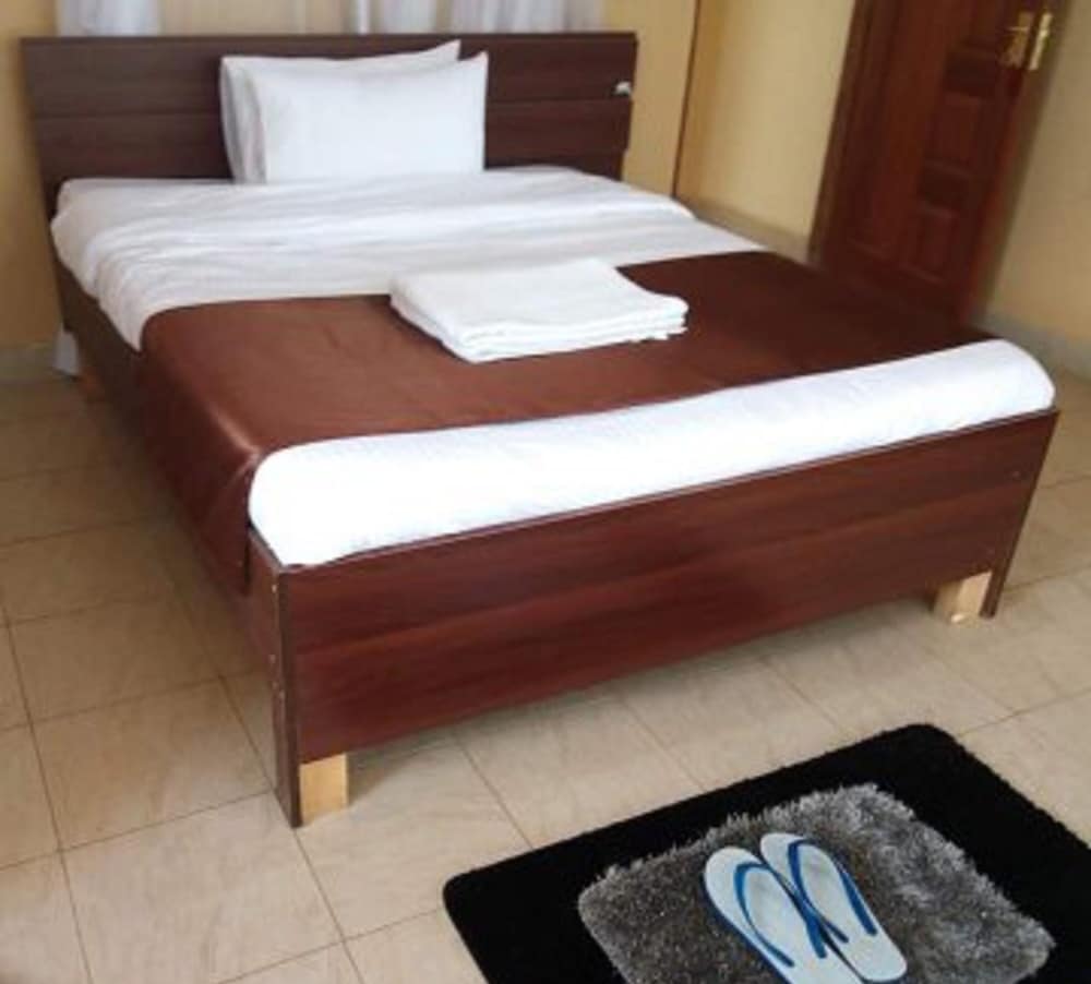 Standard Room photo 2