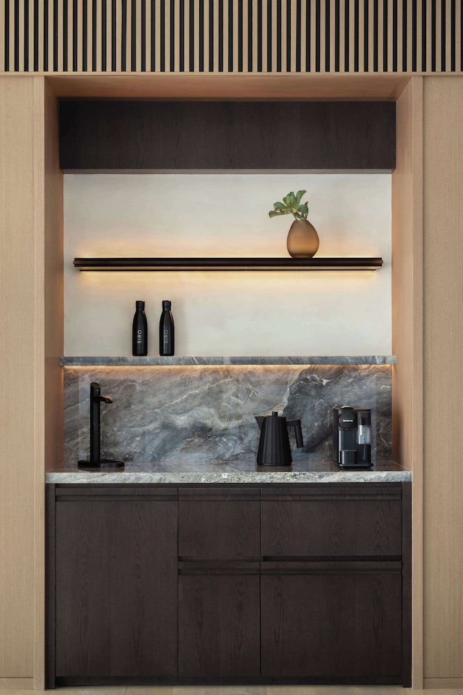 Suite (Fitness, GCC Resident, ID Mandatory) photo 2