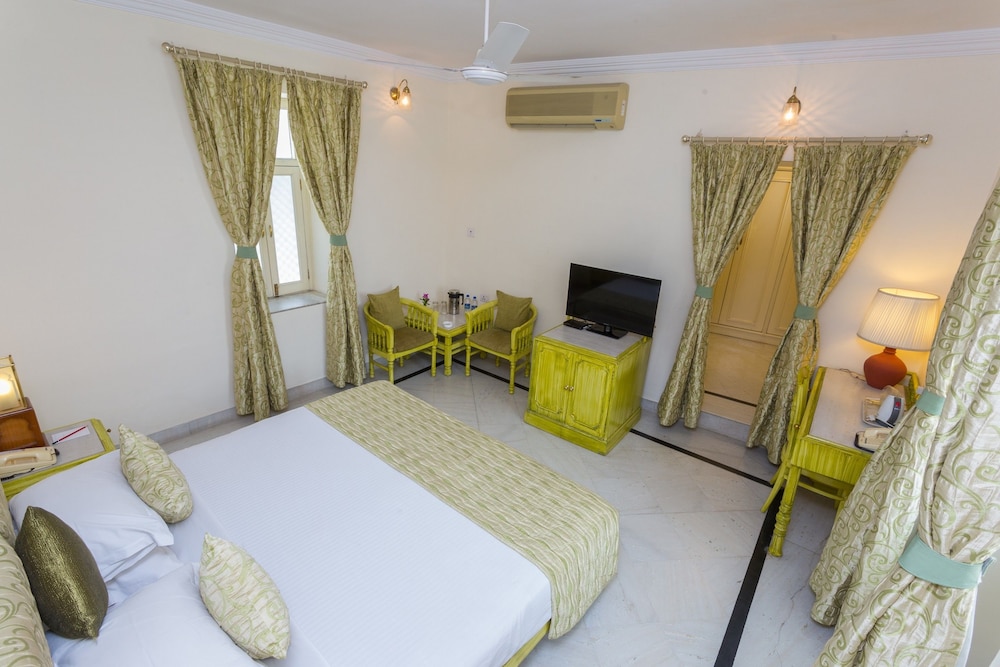 Superior Room - Photo 6