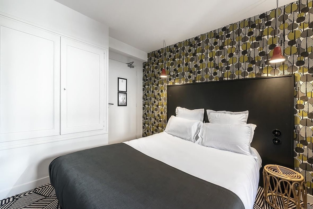 Standard Double Room Single Use photo 3
