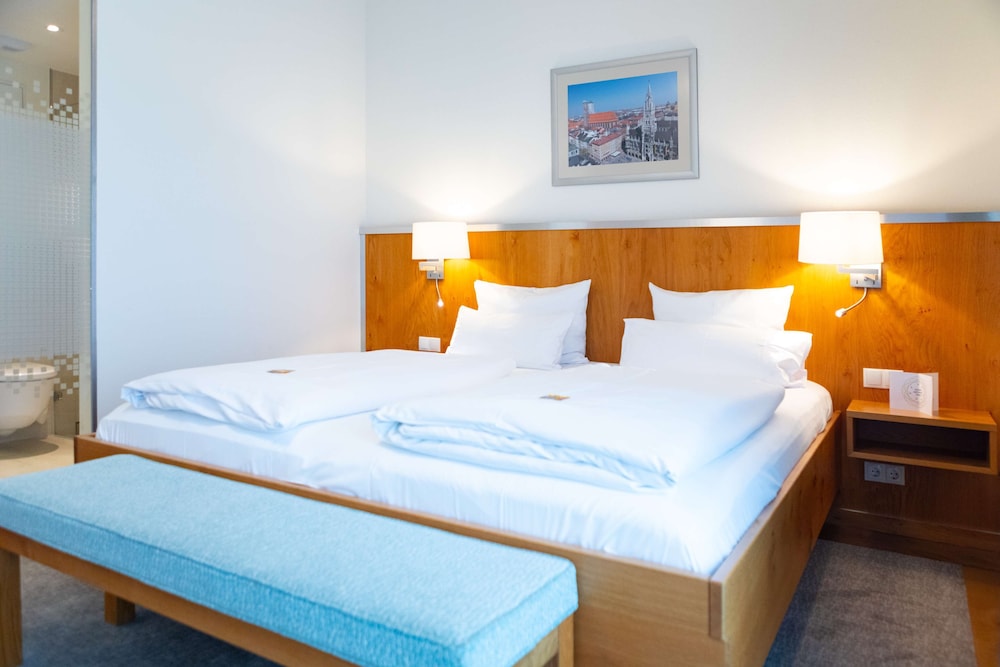 Apollo First Class Double Room - Photo 1