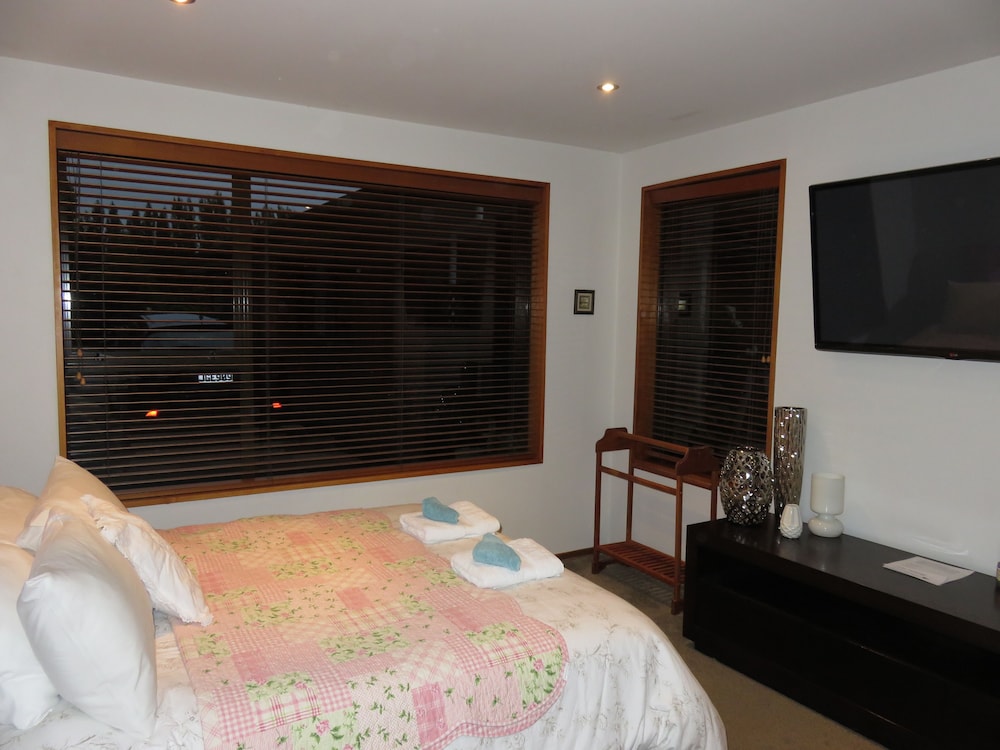 The Laurel Room