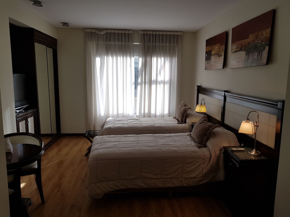 Classic Triple Room photo 3