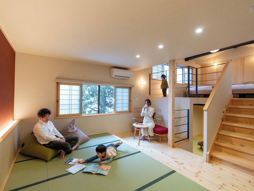 Room Sky photo 2