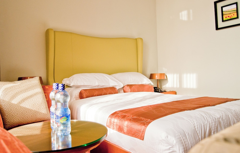 Standard Single Room, Balcony, Garden View