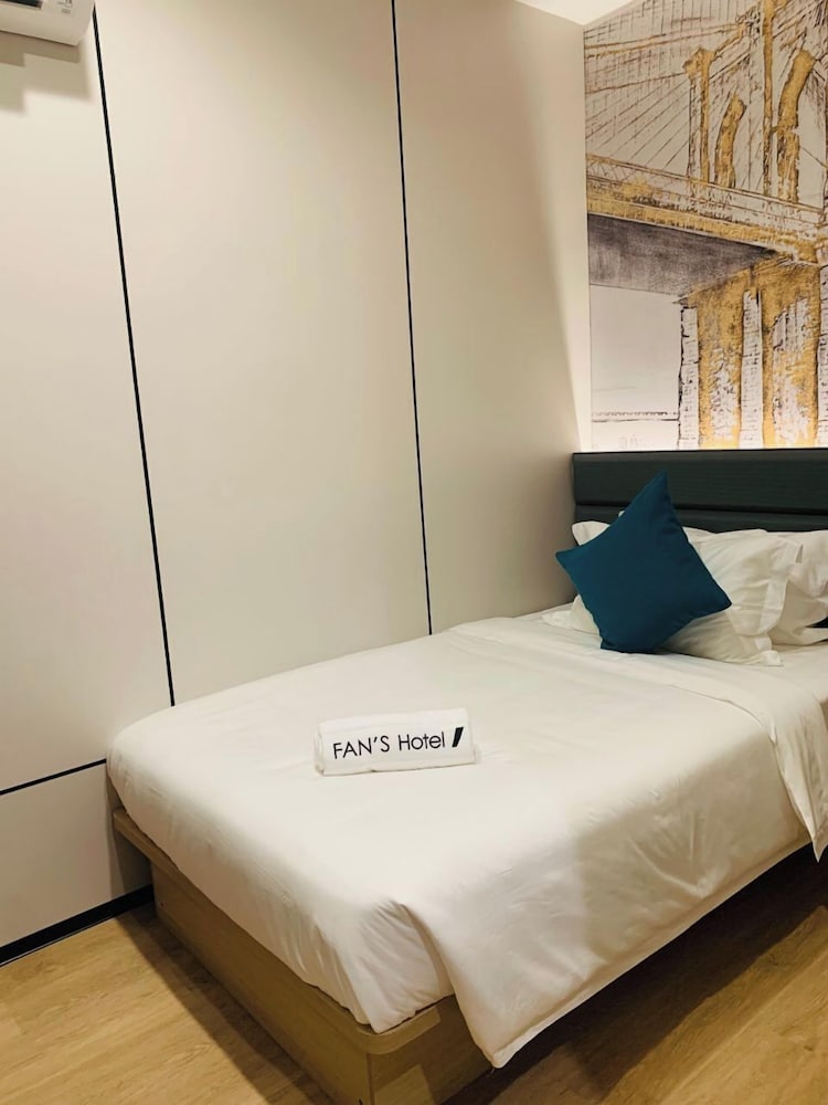 Single Room photo 1