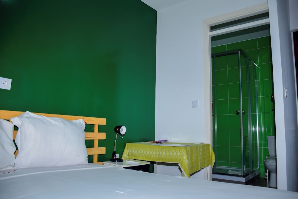 Basic Room, 1 Double Bed, Non Smoking, City View