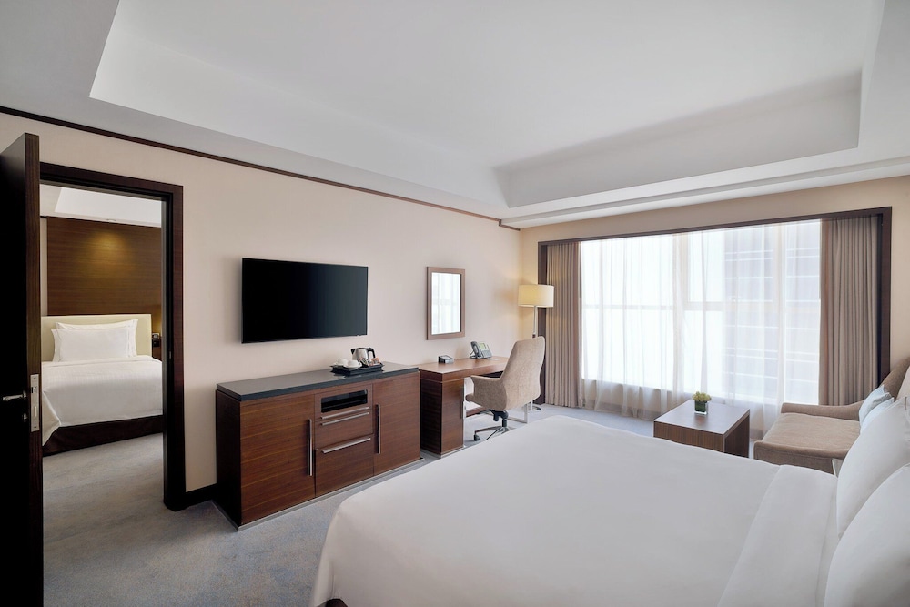 Superior Room, 1 King Bed
