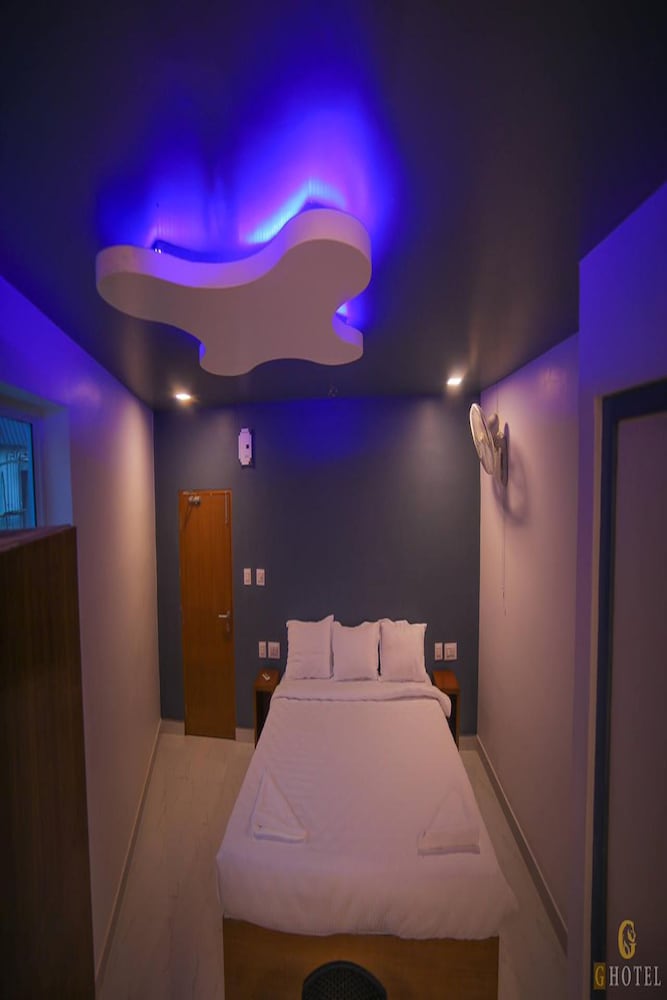 Executive Room photo 2