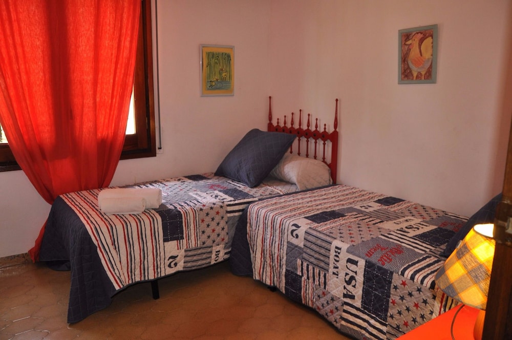 Villa, 4 Bedrooms, Terrace photo 2