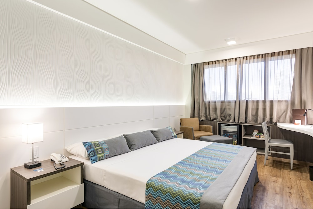 Deluxe Double Room, 1 King Bed photo 1