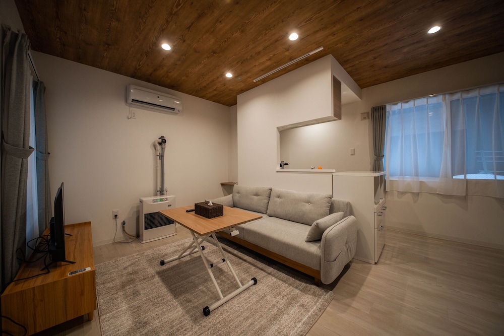 Apartment - Photo 22