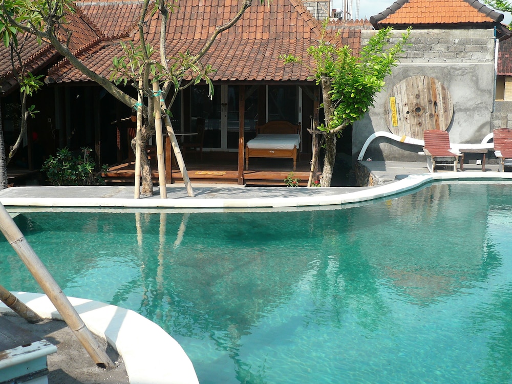 Deluxe Bungalow, Partial Ocean View