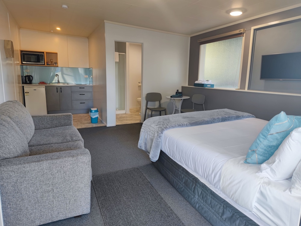 Available room