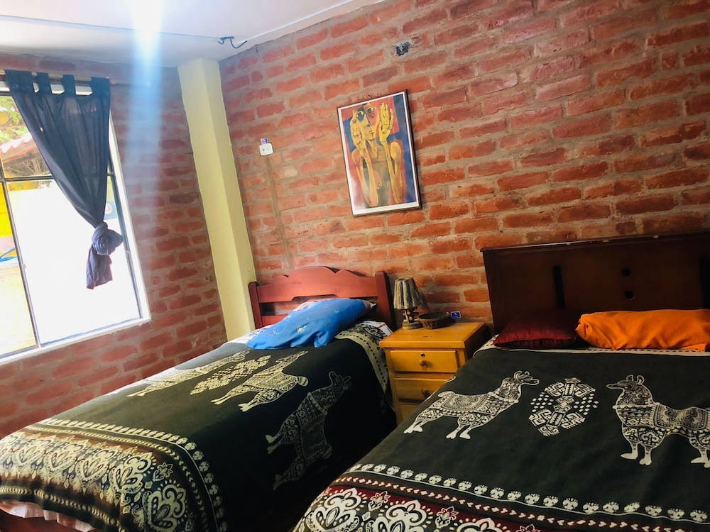 Basic Double or Twin Room, 1 Bedroom, Non Smoking, Courtyard View photo 2
