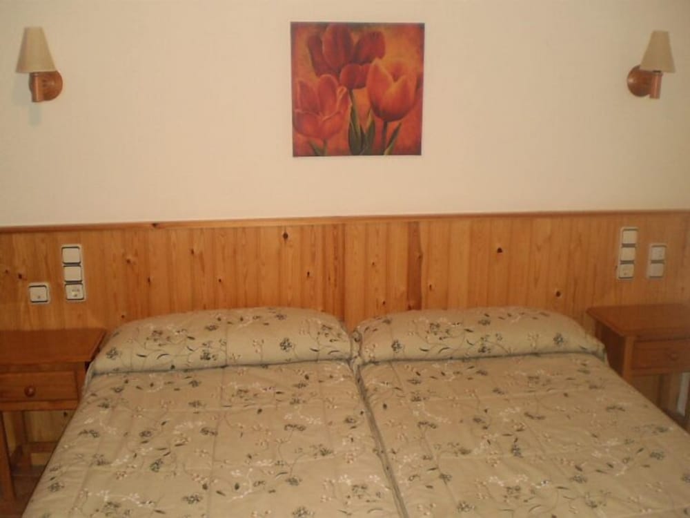 Double or Twin Room photo 2
