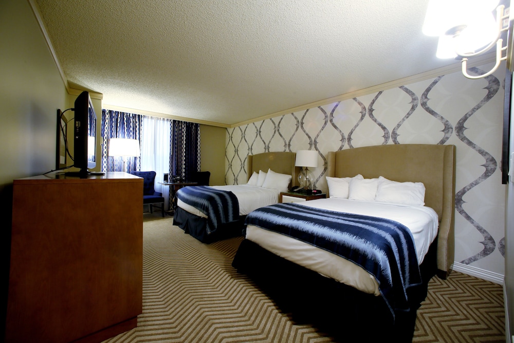 Premium Room, 2 Double Beds, Non Smoking (Kansas City Tower) - Photo 1