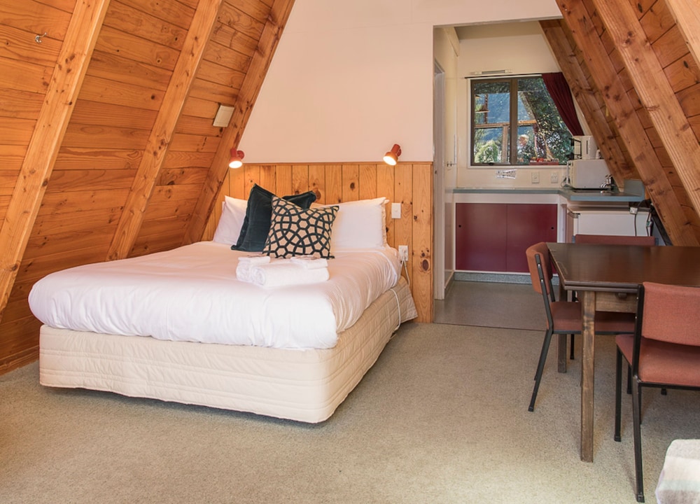 Standard Studio Chalet with Private Kitchenette and Cooking Facilities photo 3