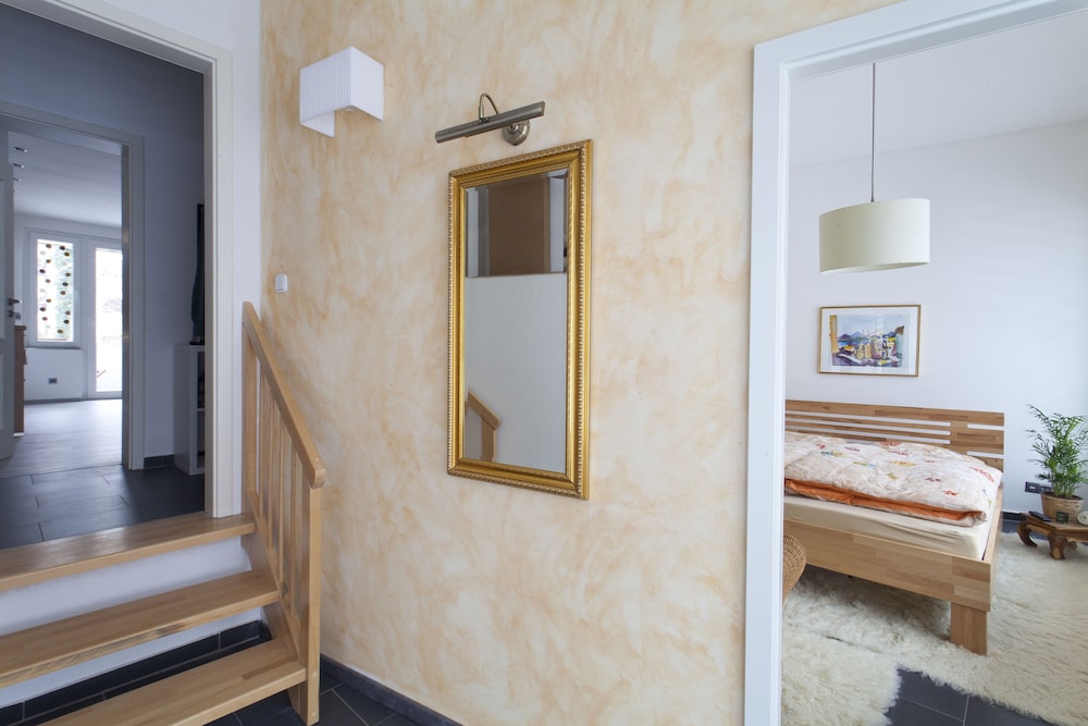 Condo, Ground Floor photo 2