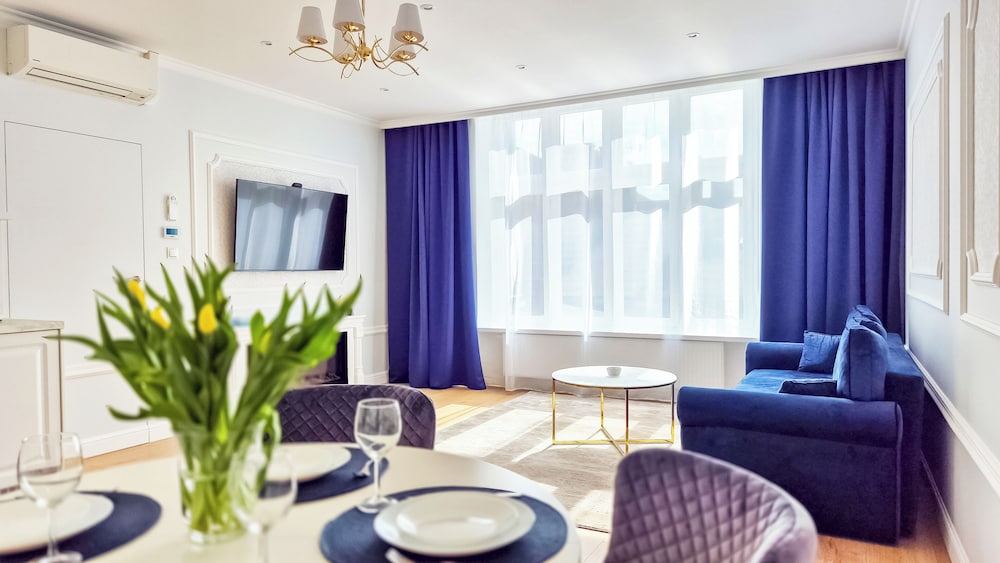 Premium Apartment (3rd Floor Apartment at Backyard)
