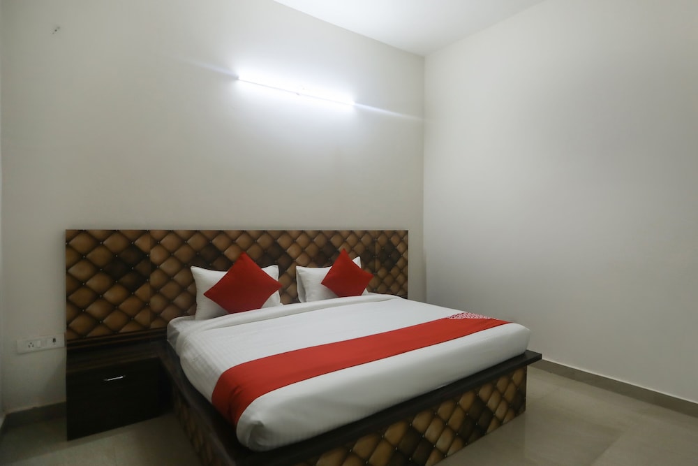 Double Or Twin Room photo 3