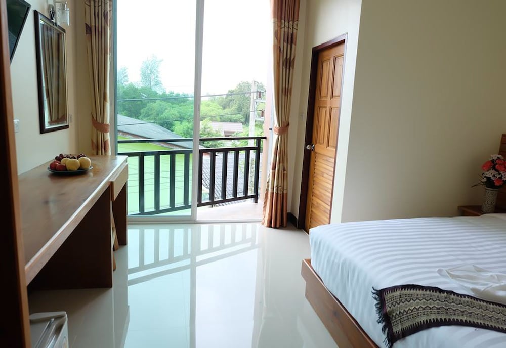 Standard Room photo 2