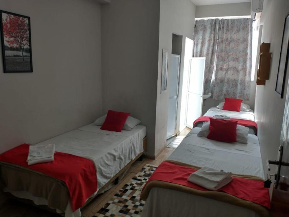 Standard Triple Room, Multiple Beds photo 2