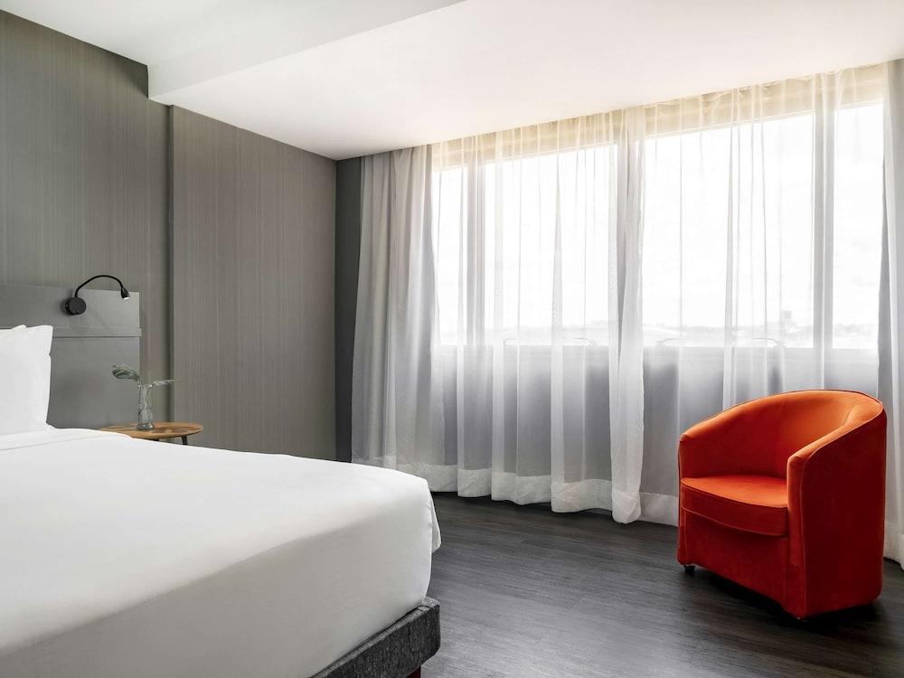 Superior Room, 1 Queen Bed - Photo 4