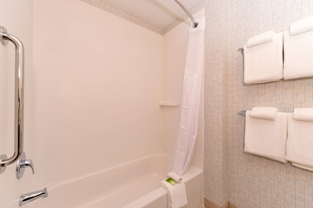Holiday Inn Express & Suites Alachua - Gainesville Area by IHG, Fotografia 7