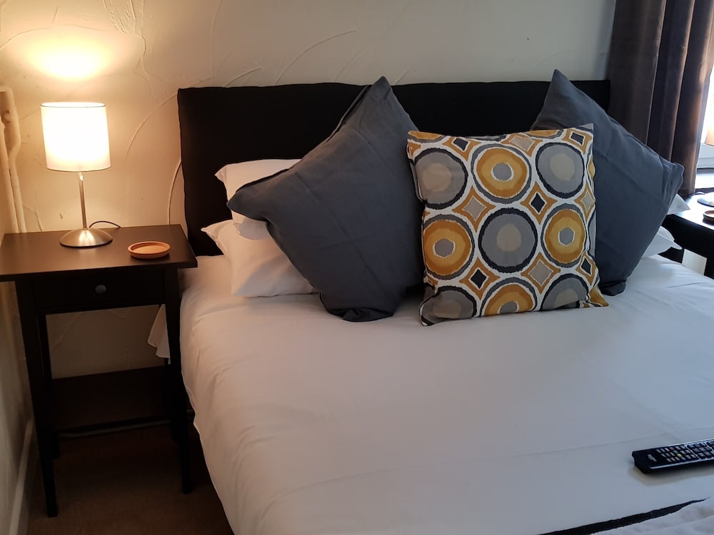 Family Suite, Ensuite (Family Room) photo 1