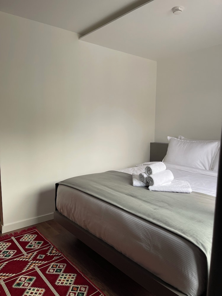 Basic Double Room photo 2