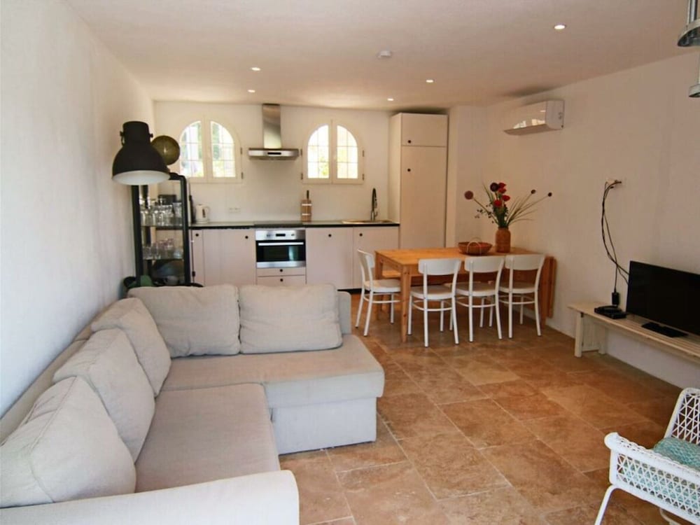 House photo 3