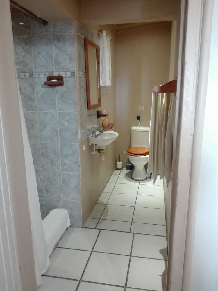 Basic Double Room, 1 Double Bed, Non Smoking, Ocean View photo 2