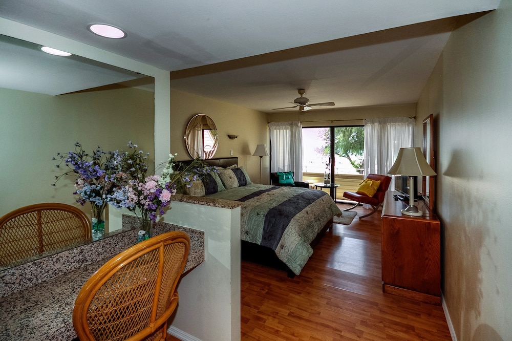 Townhome, 2 Bedrooms, Beach View