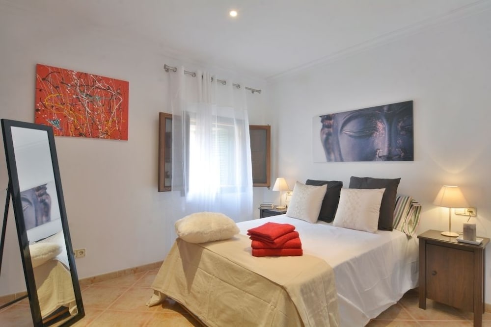 Villa, 3 Bedrooms, Terrace, Mountain View photo 3