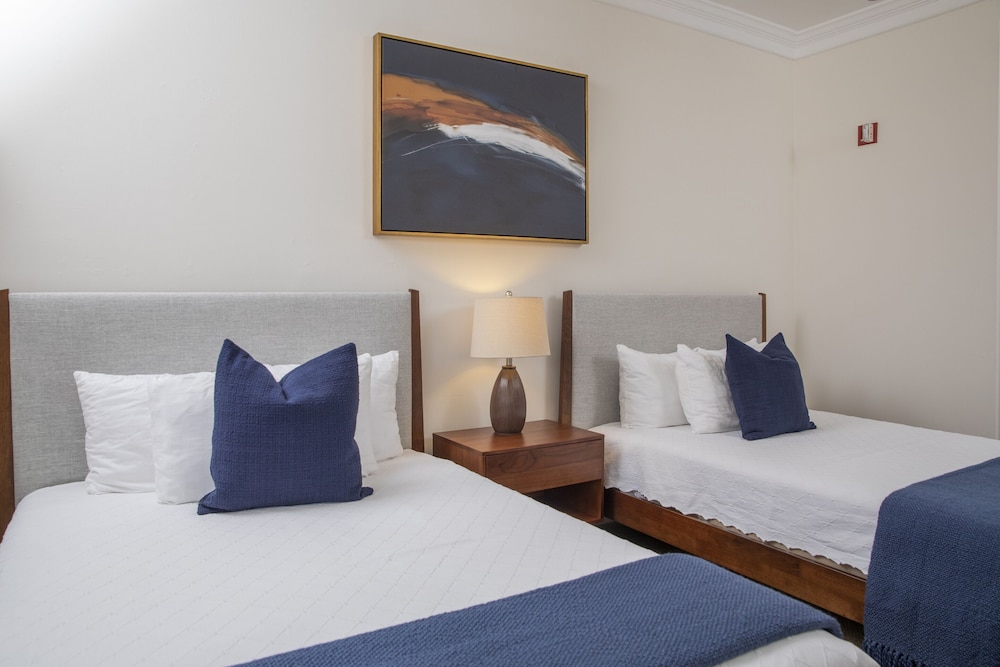 Triple Room, Accessible (ADA Accessible Superior)