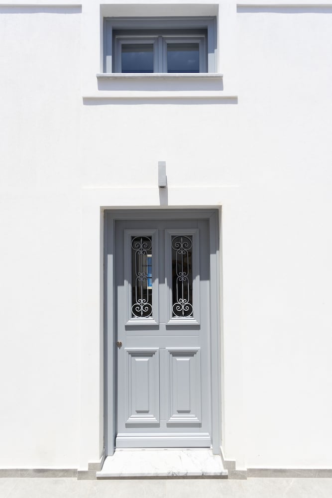 Premium House photo 2