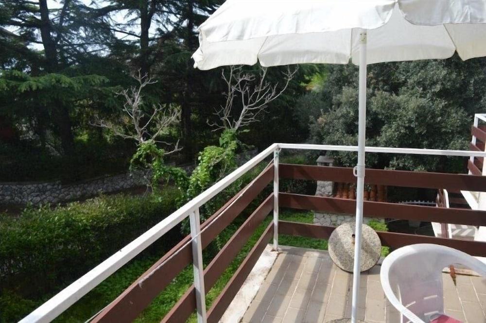 Apartment (Maja  - affordable with parking - A4-)